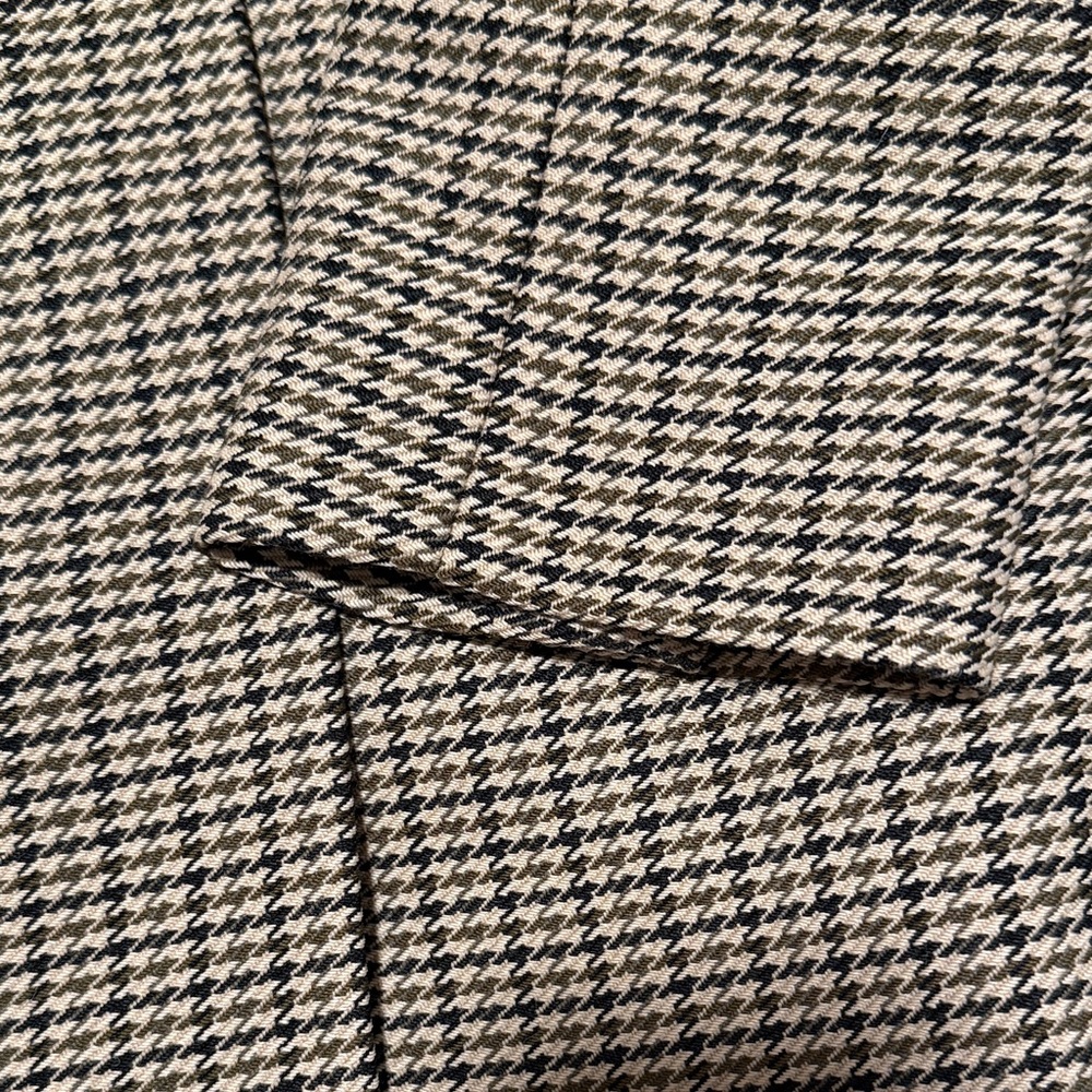 Brand new Women's Houndstooth Blazer - Picture 5 of 7